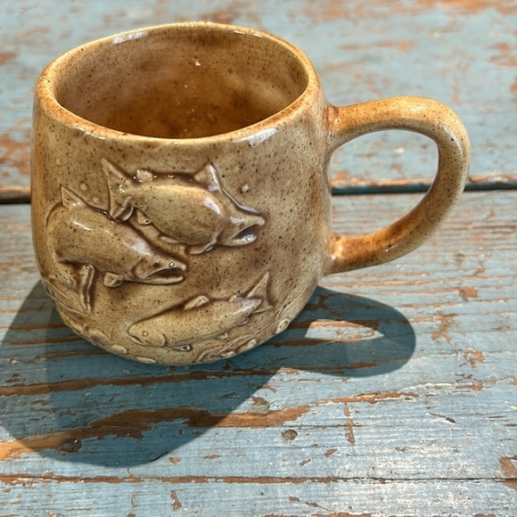 Vintage 1984 handmade Alaskan Design Pottery Mugs (2) - Picture 2 of 9